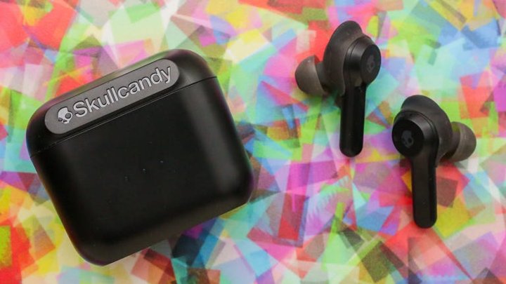 Skullcandy_truly_wireless_earbuds_review