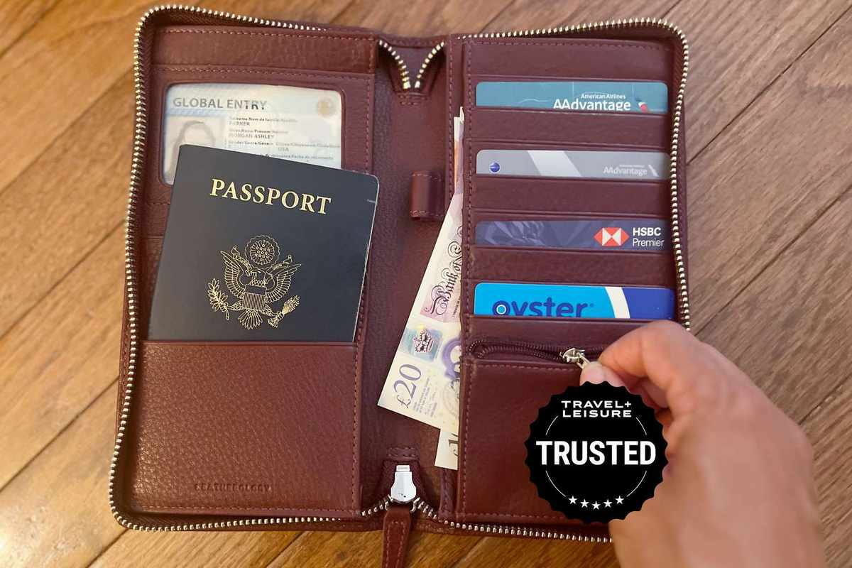 The Best Leather Travel Wallet
