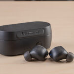 Skullcandy_truly_wireless_earbuds_review