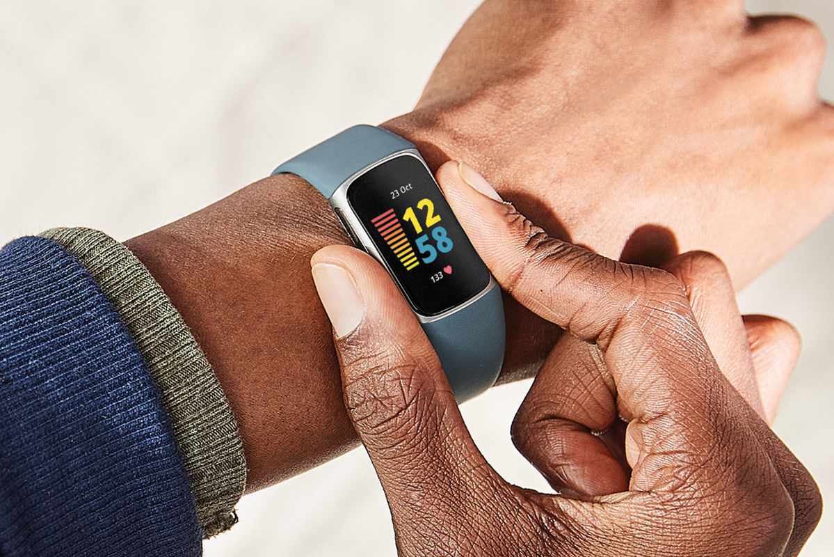 Best Fitness Tracker with GPS Reviews for 2023